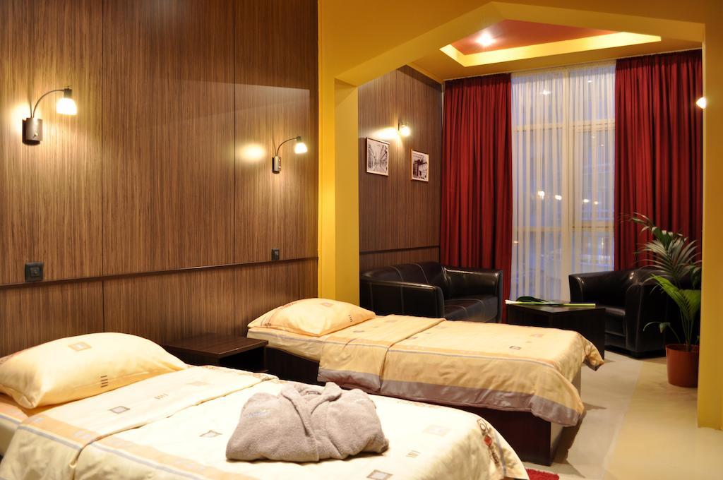 Hotel Fortuna Banja Luka Kültér fotó