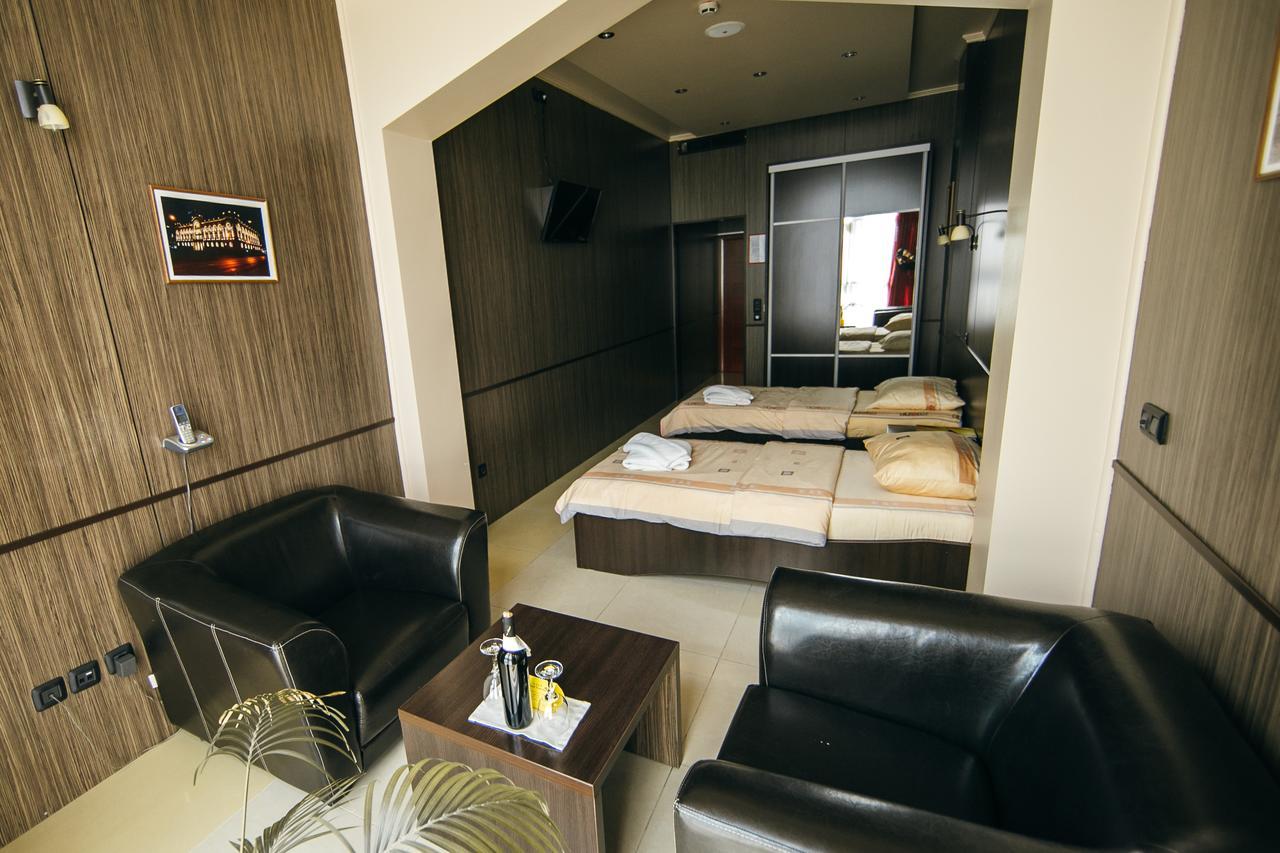 Hotel Fortuna Banja Luka Kültér fotó
