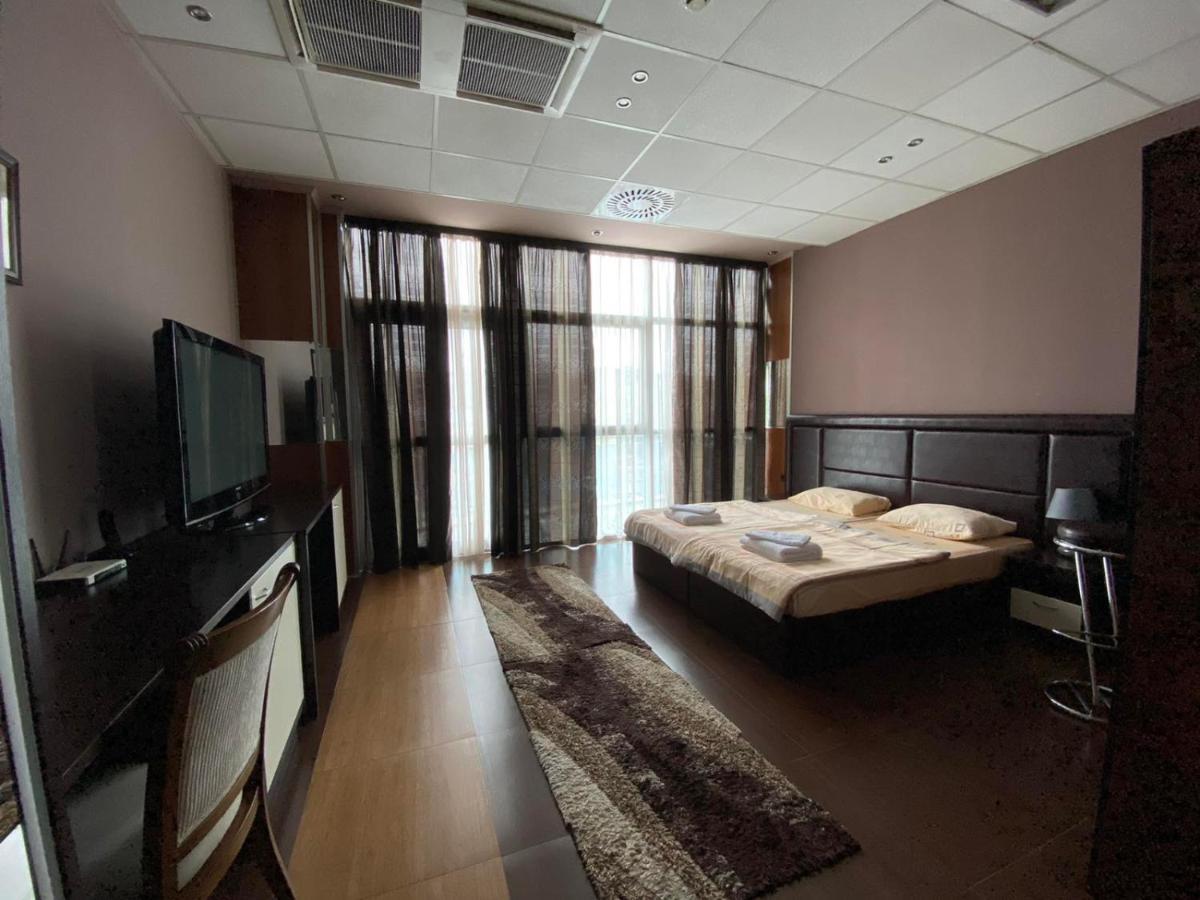 Hotel Fortuna Banja Luka Kültér fotó